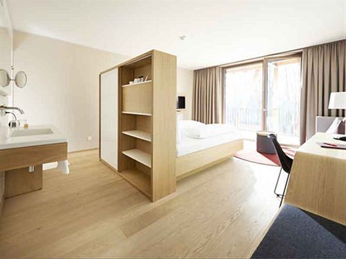 Bora Hotsparesort Радольфцелль (Бодензее)